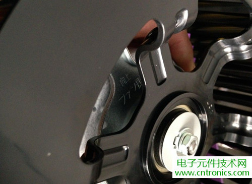 PM2.5殺手！松下納米水離子空氣凈化器拆解