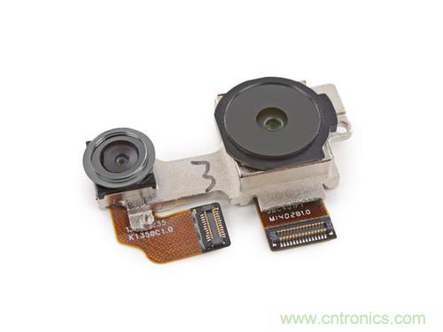 牛人強(qiáng)拆！新HTC One(M8)真機(jī)精密做工難修理