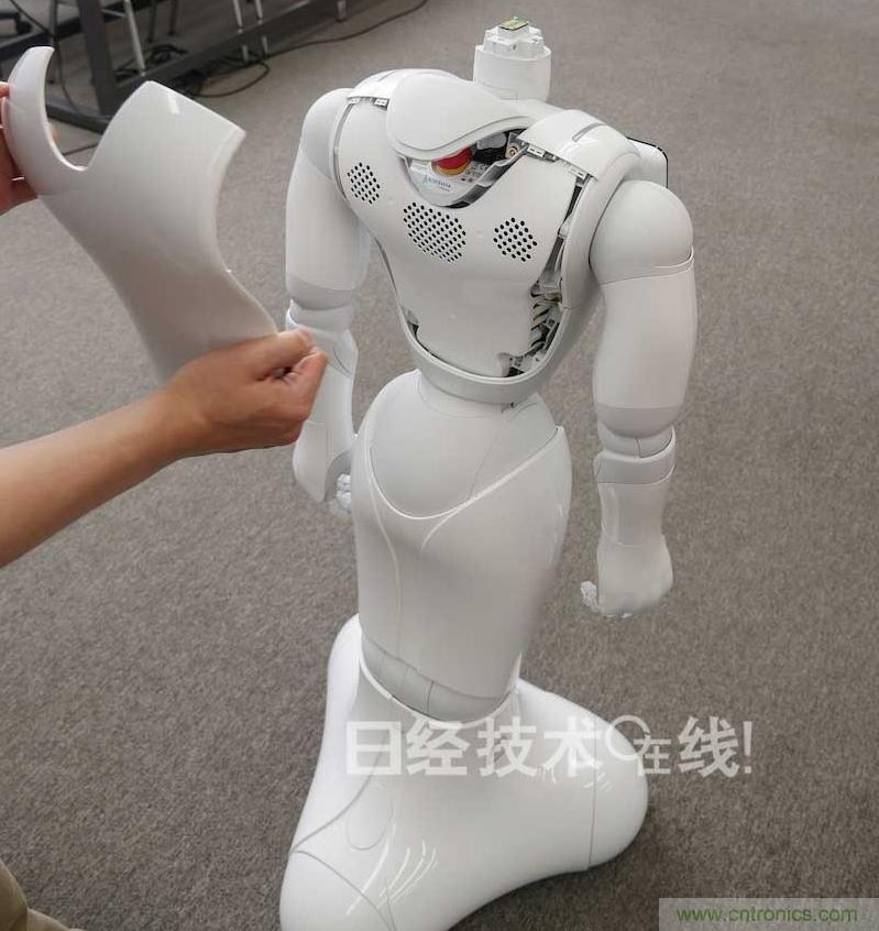 拆解筆記本不過癮，那就來拆拆日本情感機器人吧！
