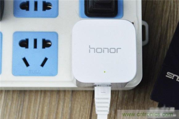 大House也能隨心連，榮耀WiFi穿墻寶評(píng)測(cè)