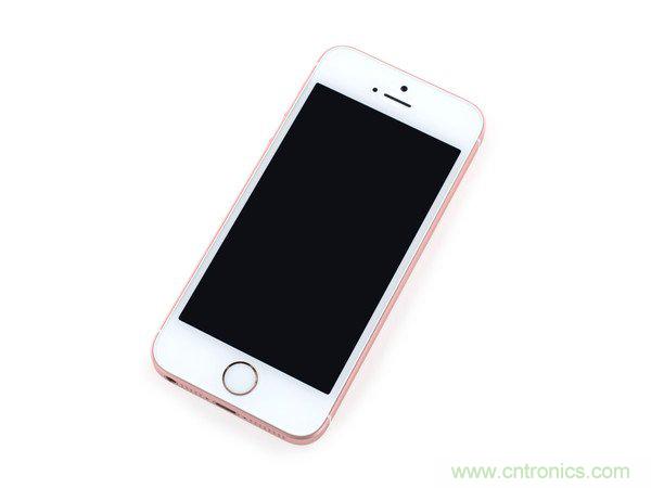 有什么地方沒有變？iPhone SE真機拆解