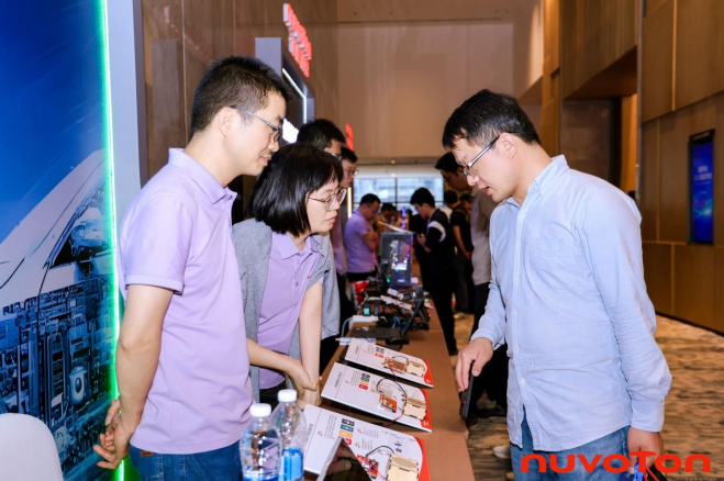 新唐科技以AI、新能源、汽車電子新品引領(lǐng)行業(yè)未來(lái),巡回發(fā)布會(huì)完美收官! 新唐科技以AI、新能源、汽車電子新品引領(lǐng)行業(yè)未來(lái),巡回發(fā)布會(huì)完美收官!